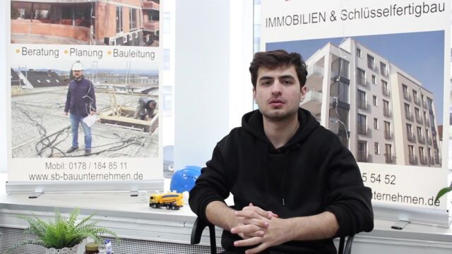 Ein Frischling im SB Bauunternehmen 😇

Wir sind froh, dass Du bei uns bist und unser Team mit deinen tollen Ideen, der Zielstrebigkeit und Motivation bereicherst 😊
.
.
.
.
.
#bauen #eigeheim #traumerfüllung #familie #eigentum #eigentumswohnung #immobilien #wert #altersvorsorge #wohlfühlen #kassel #grimmheimat